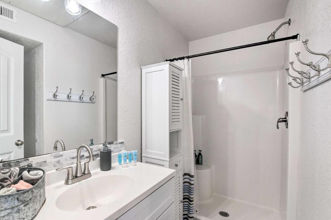 Surfside Beach Retreat With Deck And Ocean Views エクステリア 写真